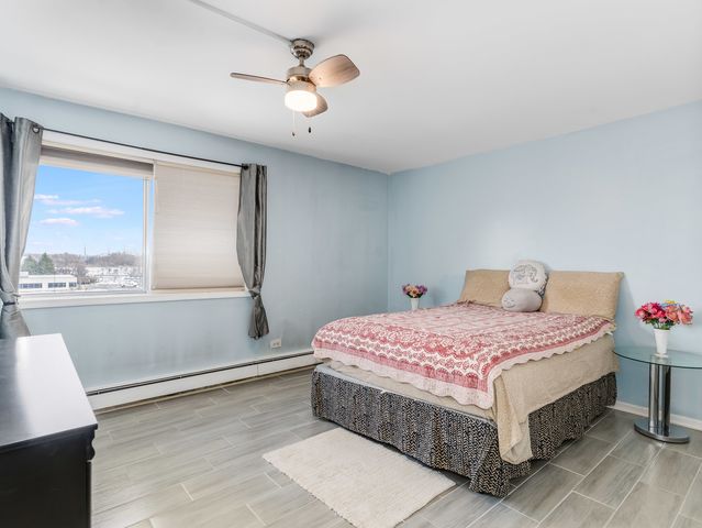 4721 Saint Joseph Creek Road 5F, Lisle, IL 60532