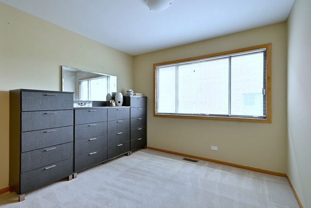 2350 N Sayre Avenue G, Chicago, IL 60707