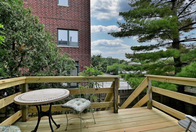 2350 N Sayre Avenue G, Chicago, IL 60707
