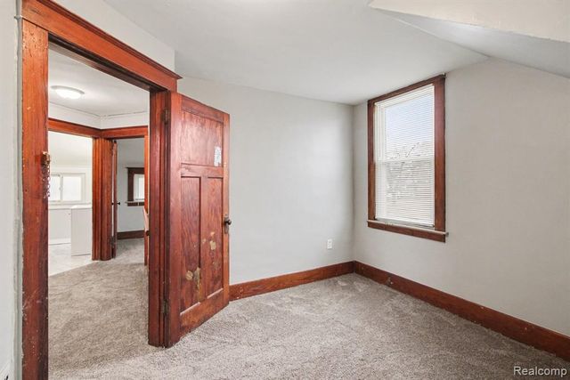 320 Cesar E Chavez Avenue, Pontiac, MI 48342