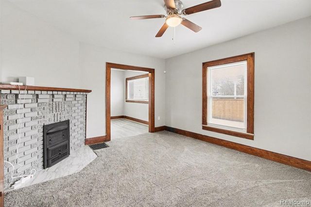 320 Cesar E Chavez Avenue, Pontiac, MI 48342