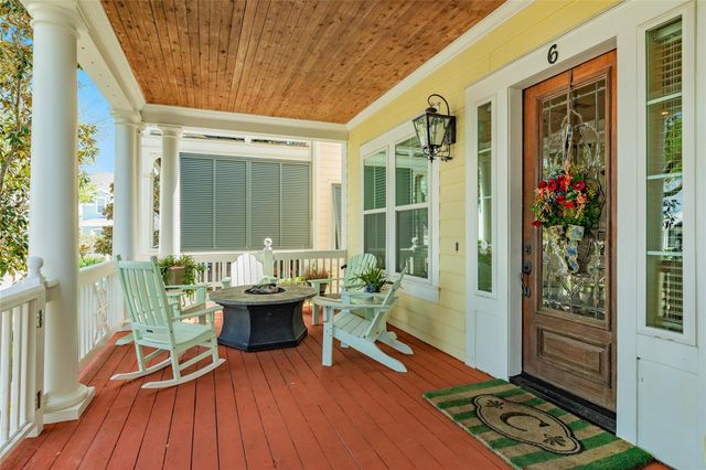6 Criolla Court, Galveston, TX 77554