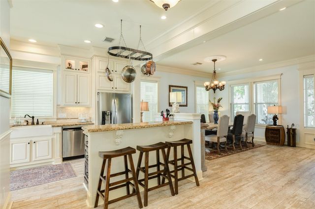 6 Criolla Court, Galveston, TX 77554