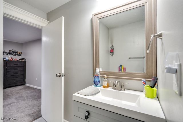 5678 Decker Road, North Olmsted, OH 44070