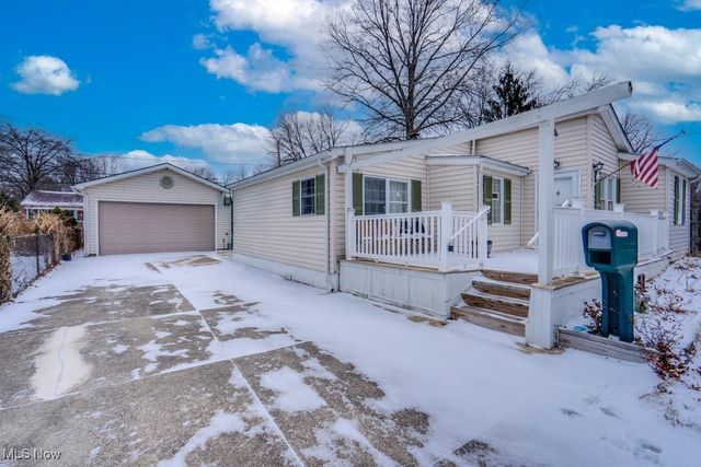 5678 Decker Road, North Olmsted, OH 44070