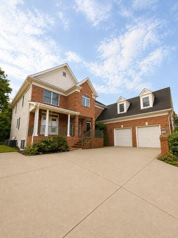 20964 NIGHTSHADE PL, Ashburn, VA 20147