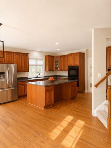 20964 NIGHTSHADE PL, Ashburn, VA 20147
