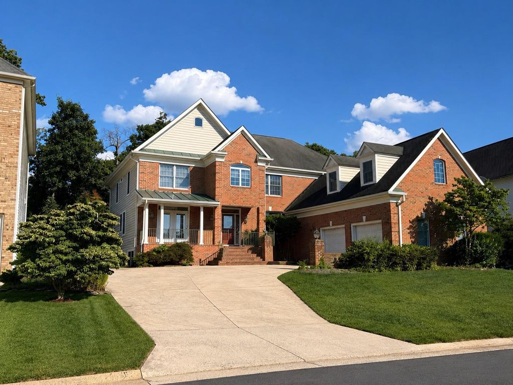20964 NIGHTSHADE PL, Ashburn, VA 20147