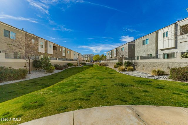 2265 W ECHO Lane, Phoenix, AZ 85021