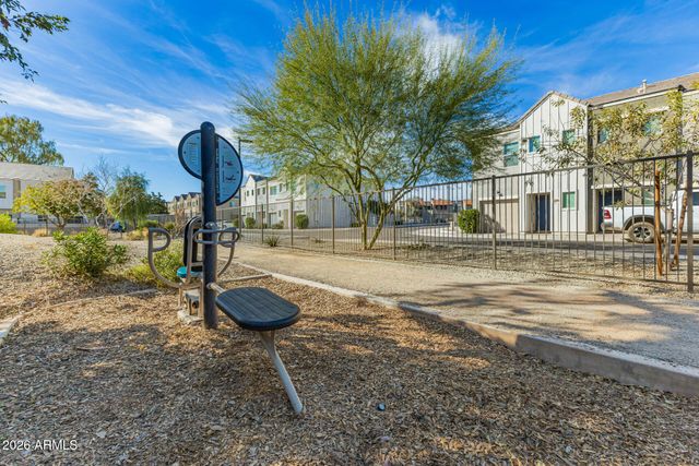 2265 W ECHO Lane, Phoenix, AZ 85021