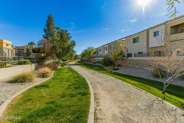 2265 W ECHO Lane, Phoenix, AZ 85021