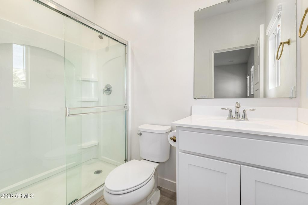 Image 15 of property listing at 2265 W ECHO Lane, Phoenix, AZ 85021