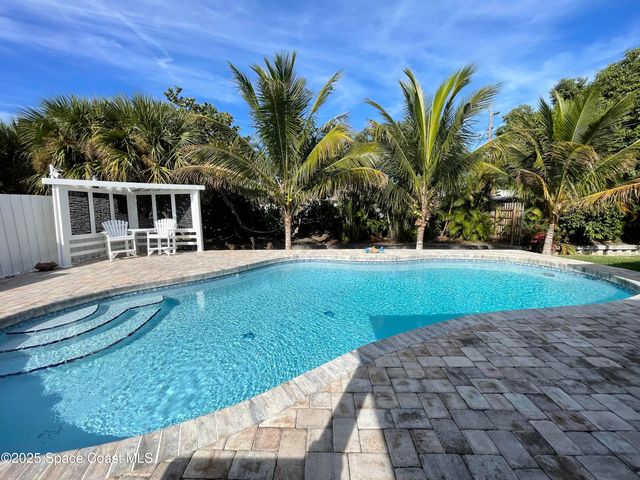 1190 Yacht Club Blvd, Indian Harbour Beach, FL 32937