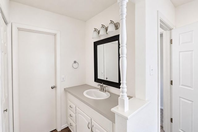 9412 Teasdale TER B, Austin, TX 78753