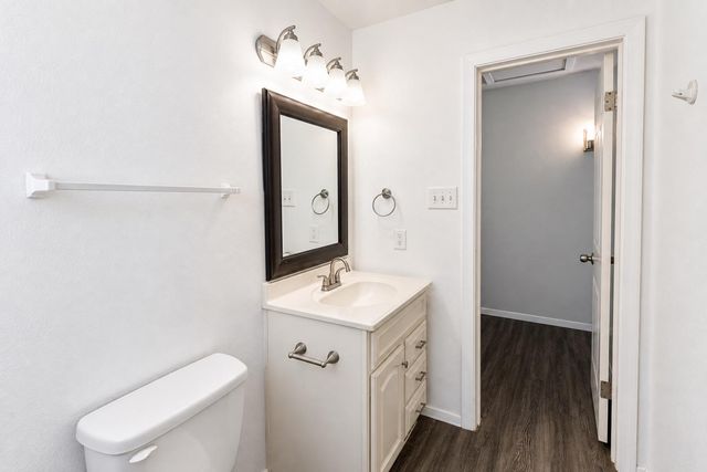 9412 Teasdale TER B, Austin, TX 78753