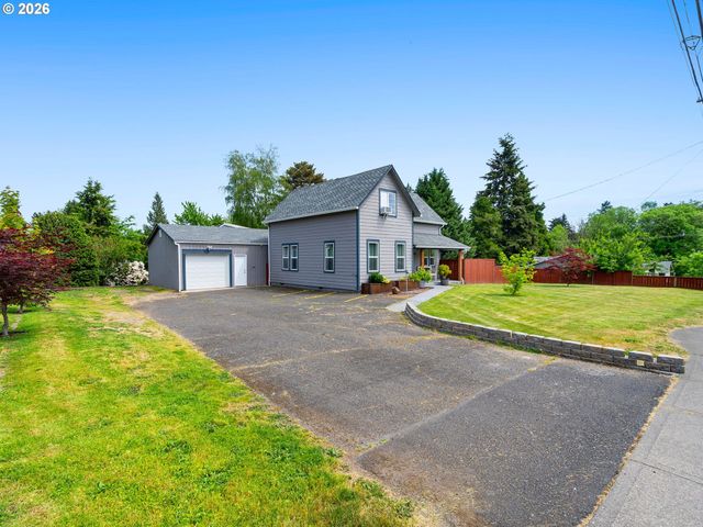 1677 E MAIN St, Hillsboro, OR 97123