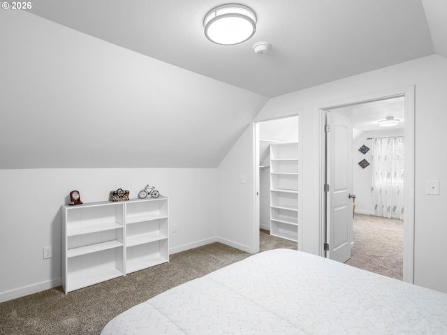 1677 E MAIN St, Hillsboro, OR 97123