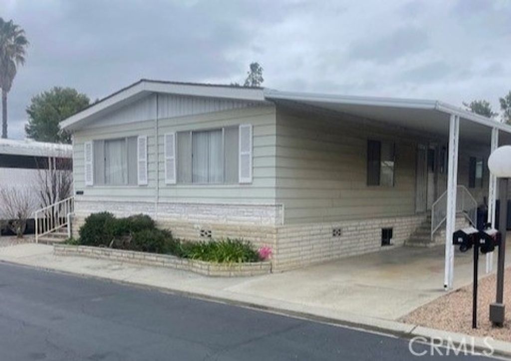 2230 Lake Park Drive 85, San Jacinto, CA 92583