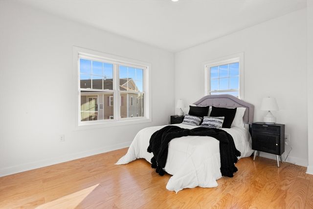 360 Andover Street 2302, Danvers, MA 01923