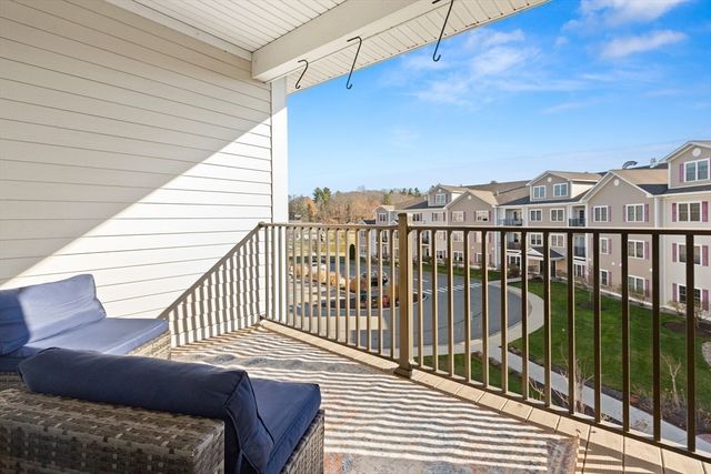 360 Andover Street 2302, Danvers, MA 01923