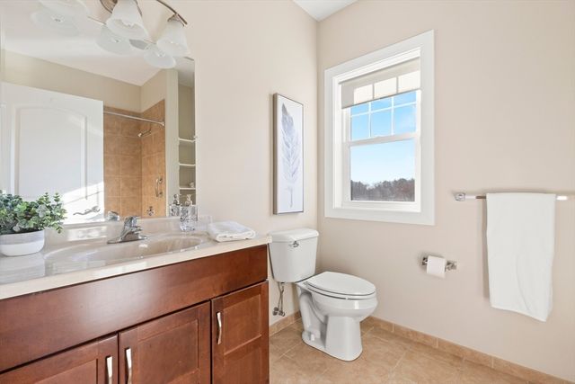 360 Andover Street 2302, Danvers, MA 01923