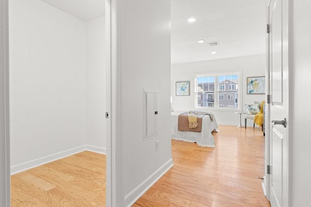 360 Andover Street 2302, Danvers, MA 01923