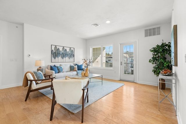 360 Andover Street 2302, Danvers, MA 01923