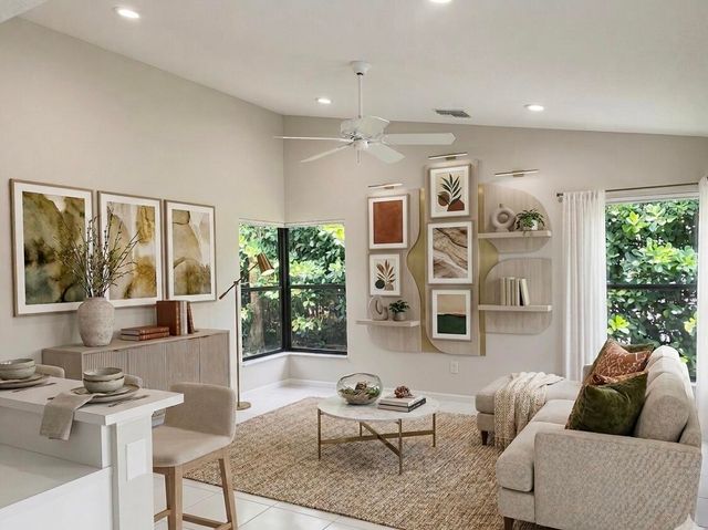 10533 Mendocino Lane, Boca Raton, FL 33428