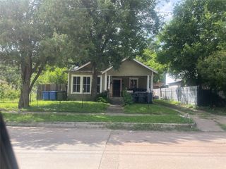 2111 Herring Avenue, Waco, TX 76708