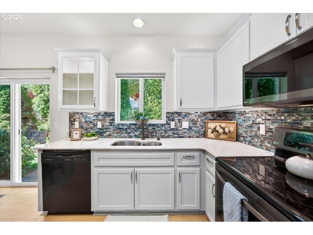 1364 S FAWN Ct, Cornelius, OR 97113