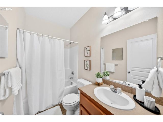 1364 S FAWN Ct, Cornelius, OR 97113