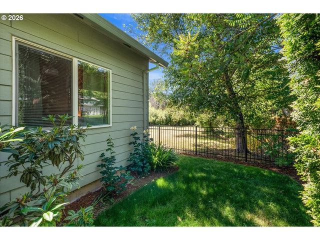 1364 S FAWN Ct, Cornelius, OR 97113