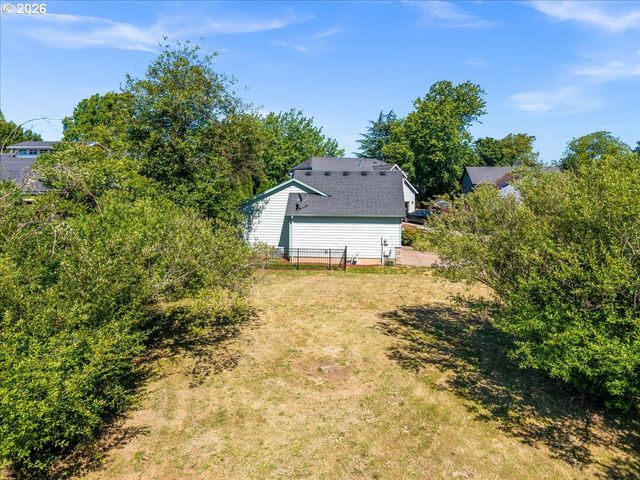 1364 S FAWN Ct, Cornelius, OR 97113