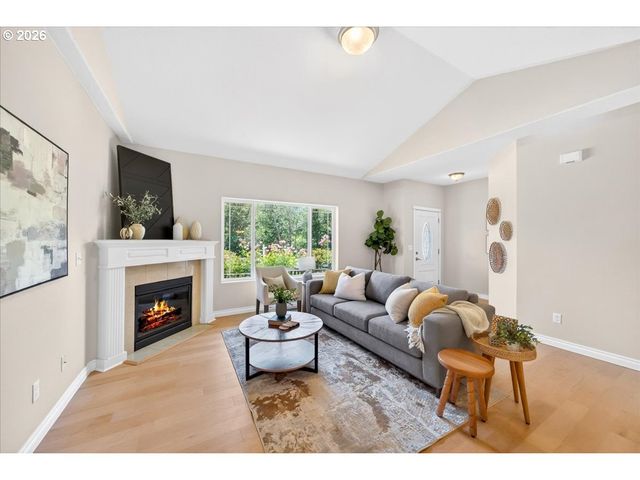 1364 S FAWN Ct, Cornelius, OR 97113