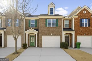 1332 Adcox Square, Stone Mountain, GA 30088