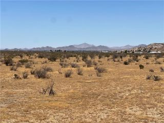 5 Del Oro, Apple Valley, CA 92308