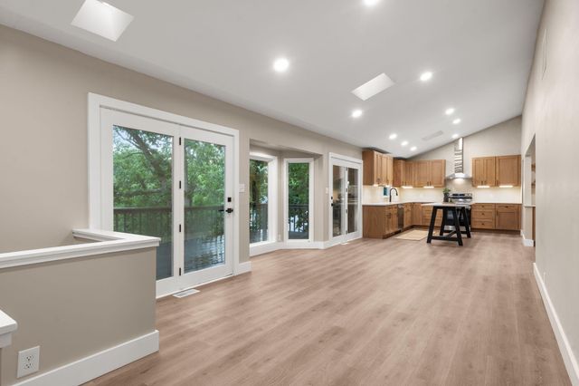 144 Santana Circle, Reeds Spring, MO 65737