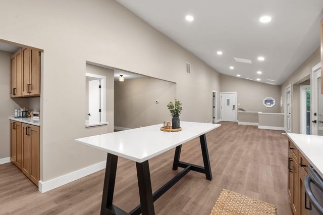 144 Santana Circle, Reeds Spring, MO 65737