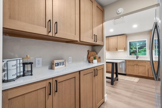 144 Santana Circle, Reeds Spring, MO 65737