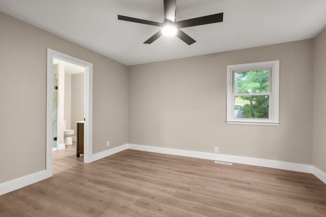 144 Santana Circle, Reeds Spring, MO 65737