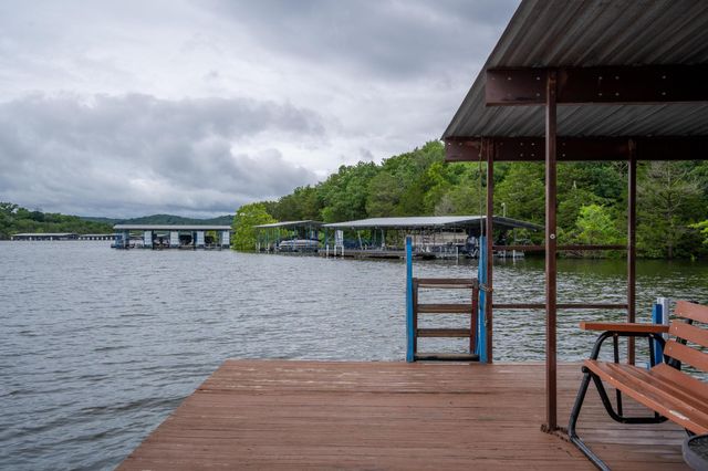 144 Santana Circle, Reeds Spring, MO 65737