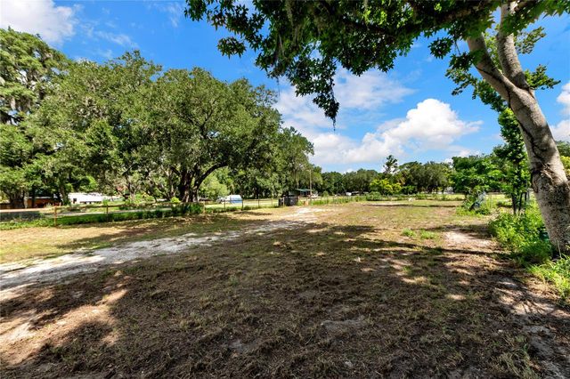 9924 ROCKHILL ROAD, Thonotosassa, FL 33592
