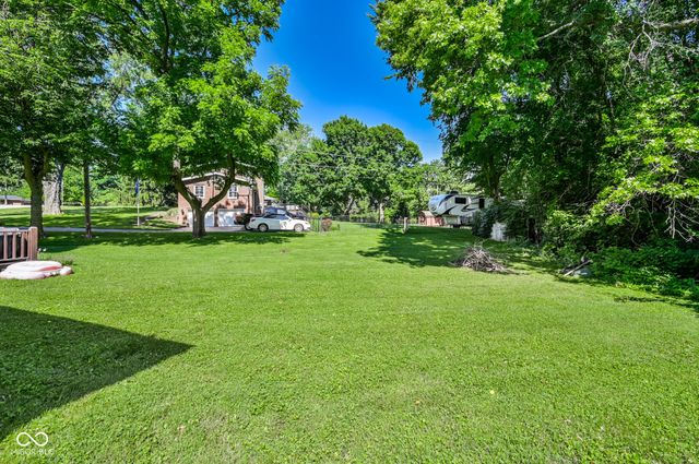 7026 Harmon Court, Indianapolis, IN 46227