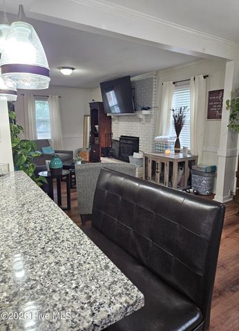 1000 Strawbush Road, Rocky Mount, NC 27804
