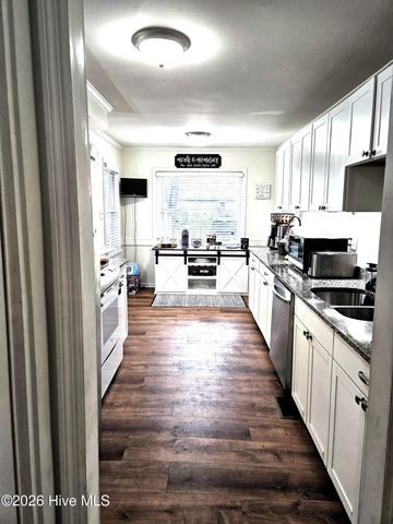 1000 Strawbush Road, Rocky Mount, NC 27804