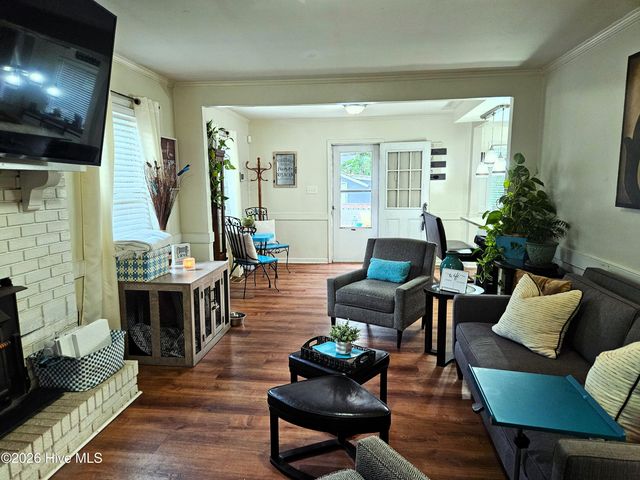 1000 Strawbush Road, Rocky Mount, NC 27804
