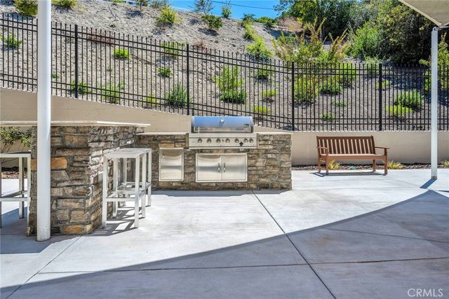 927 Deep Valley 308, Rolling Hills Estates, CA 90274
