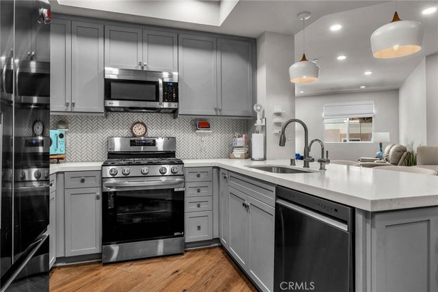 927 Deep Valley 308, Rolling Hills Estates, CA 90274