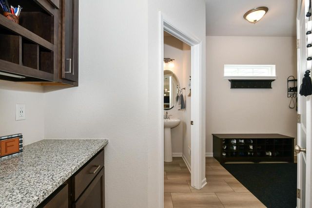N50W19665 Tamarind WAY, Menomonee Falls, WI 53051