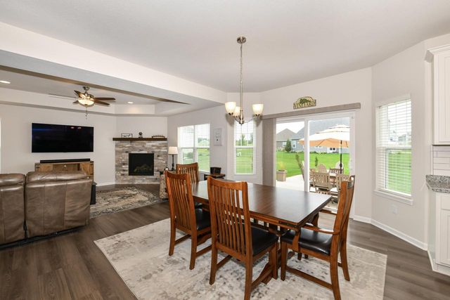 N50W19665 Tamarind WAY, Menomonee Falls, WI 53051